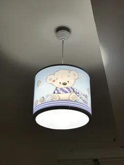 چراغ آویز کودک مدل خرس شال دار به همراه چراغ رومیزی