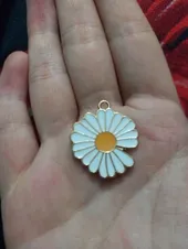 تجریه خرید آویز گردنبند مدل گل بابونه کد AG 669