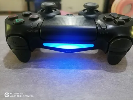 دسته بازی پلی استیشن 4 مدل CUH_ZCT1E