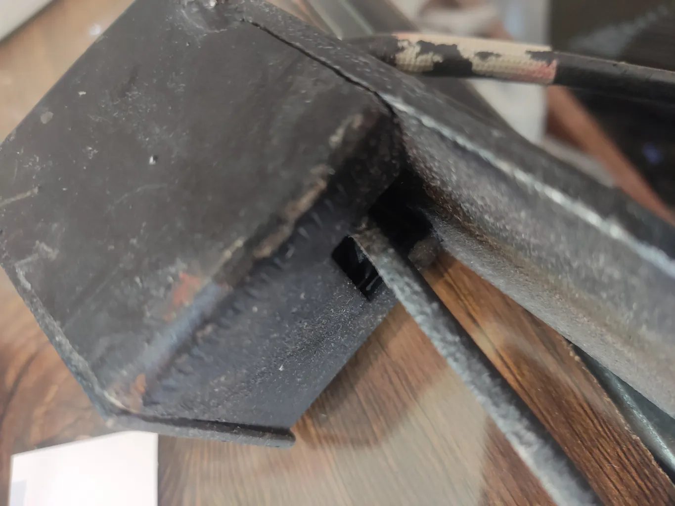 جاقفلی کرکره برقی مدل RS-01