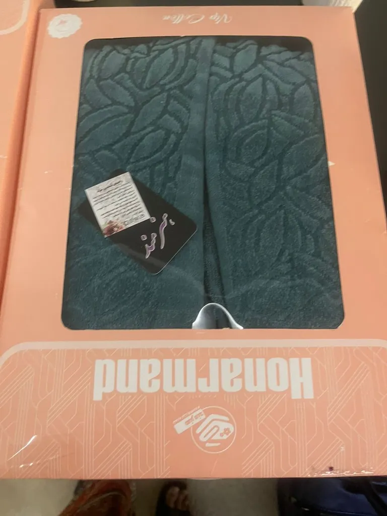 حوله پالتویی هنرمند مدل کایلی سایز ۱۴۵