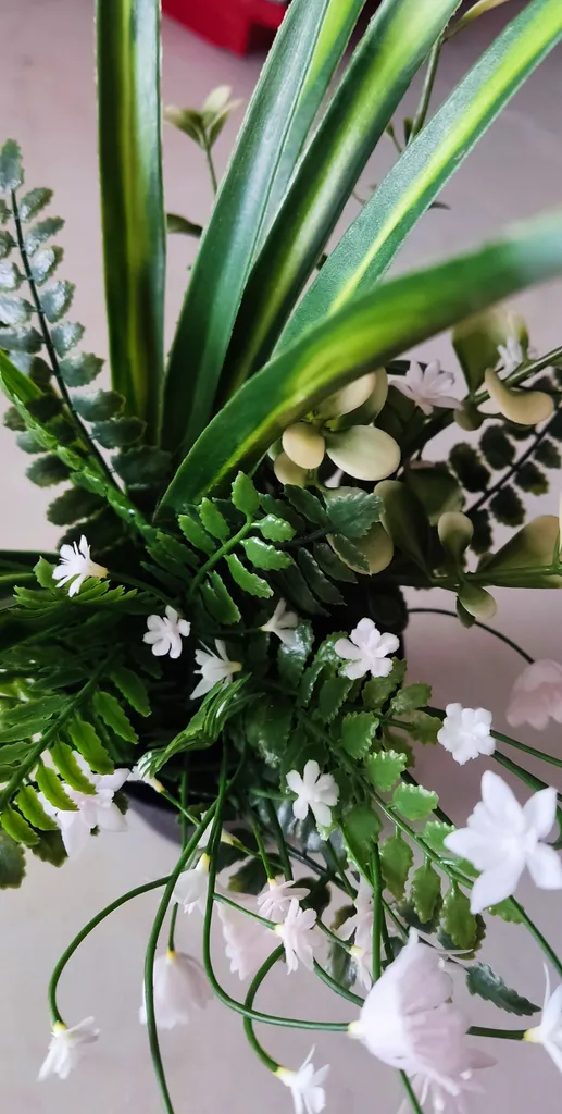 گلدان به همراه گل مصنوعی ایکیا مدل FEJKA کد 716.75