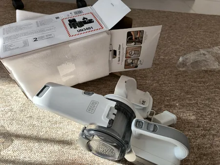 جارو شارژی بلک اند دکر مدل PV1420