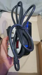 محافظ ولتاژ پارت الکتریک مدل 8787