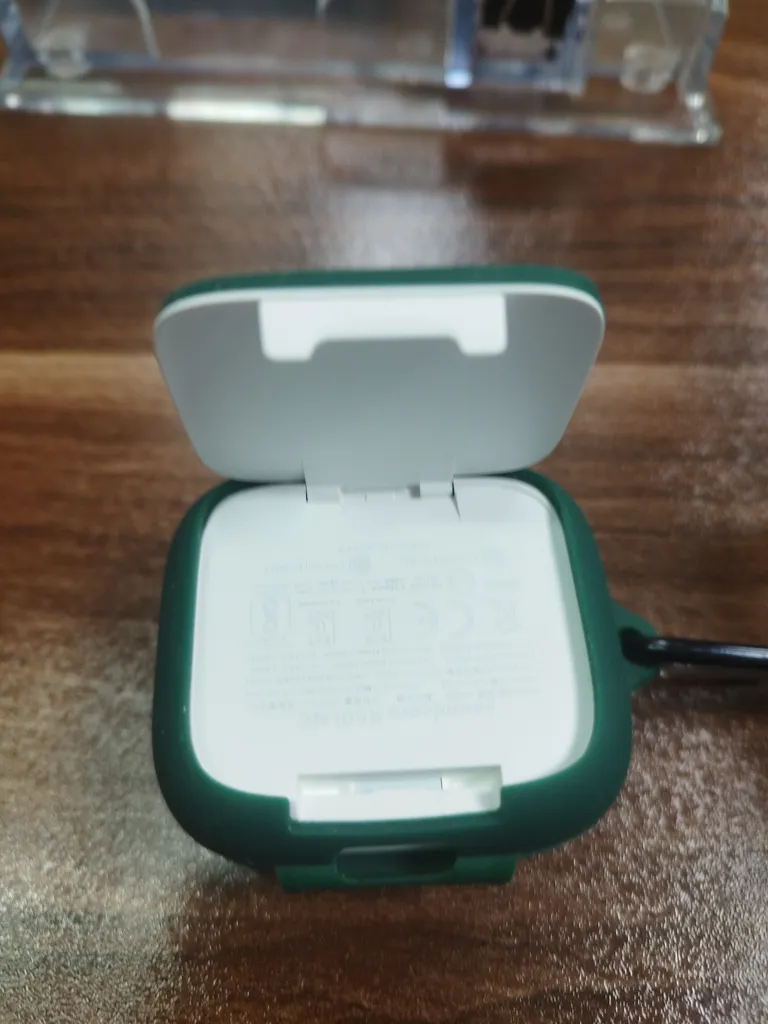 کاور آلتیمیت شیلد مدل Silicon-UL مناسب برای کیس هدفون بی سیم انکر Soundcore R50i NC