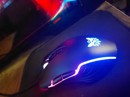 ماوس گیمینگ اونیکوما مدل CW905