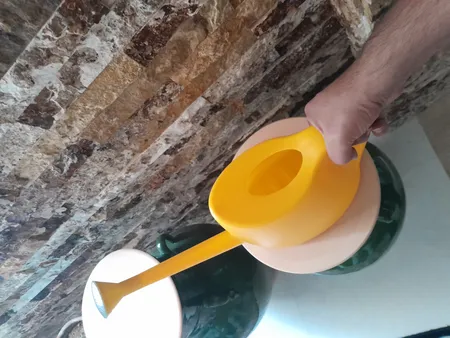 آبپاش شهرآذین مدل 9030 ظرفیت 3 لیتر