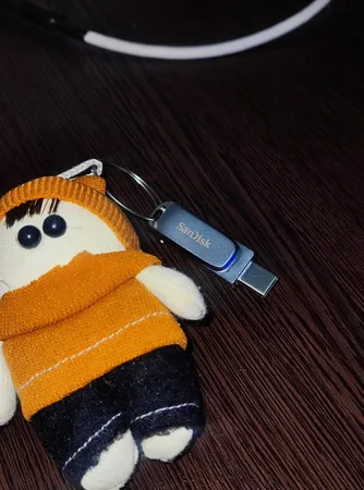 فلش مموری سن دیسک مدل Dual Drive Luxe ظرفیت 128 گیگابایت با رابط USB Type-C، USB 3.1