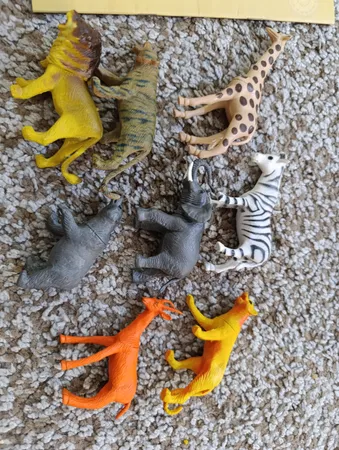 فیگور حیوانات مدل نیکی تویز بسته 9 عددی