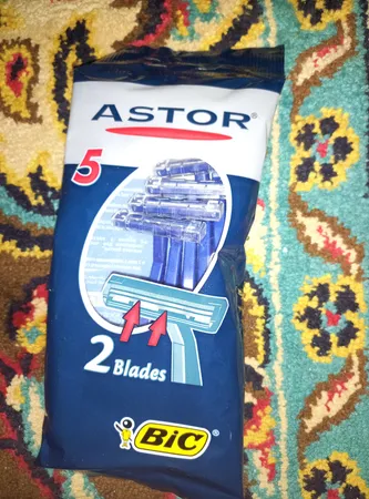 خود تراش بیک مدل آستور بسته 5 عددی