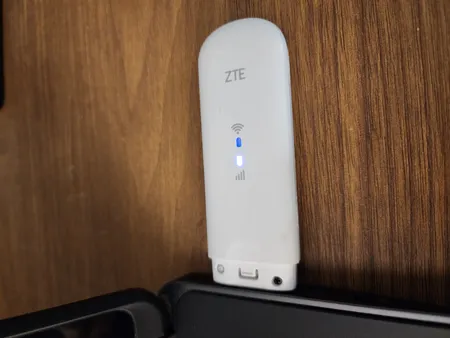 مودم LTE USB زد تی ای مدل MF79U