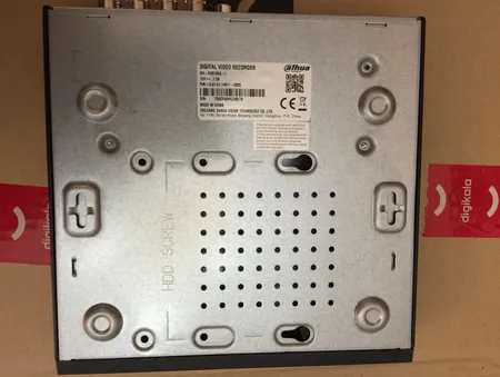 ضبط کننده ویدئویی داهوا مدل DH-XVR1B08-I