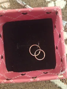 تجریه خرید گوشواره طلا 18 عیار زنانه مدل گردون