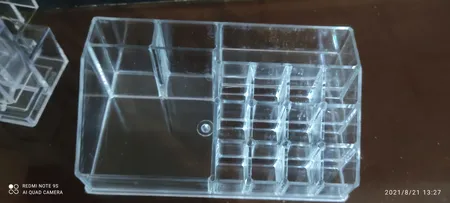 استند لوازم آرایشی مدل MA