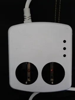 محافظ ولتاژ آنالوگ یخچال و فریزر فردان الکتریک مدل ارت دار 2 متری