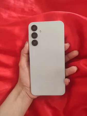 گوشی موبایل سامسونگ مدل Galaxy A16 4G دو سیم کارت ظرفیت 128 گیگابایت و رم 6 گیگابایت - ویتنام