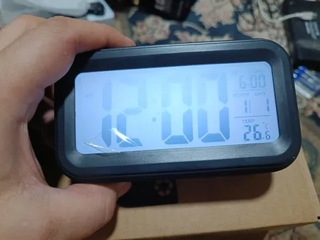 ساعت رومیزی مدل SR04