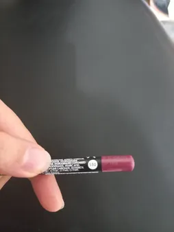 مداد لب گلدن رز مدل Dream شماره 521