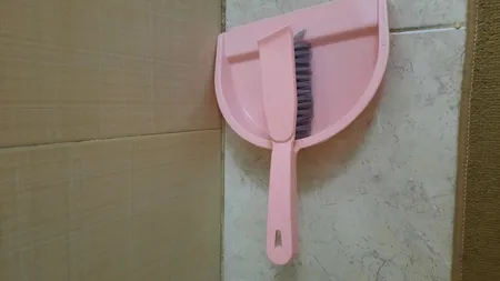 جارو و خاک انداز مدل هفت دریا کد T21R2