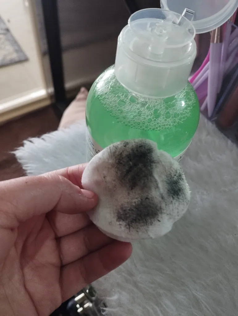 محلول پاک‌کننده آرایش صورت آردن سبوما مدل 3-1 حجم 500 میلی‌لیتر