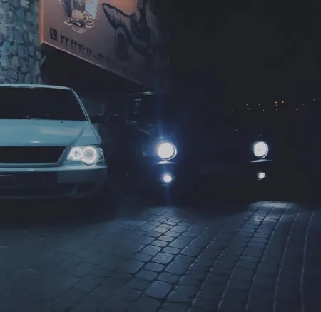 حلقه نئون چراغ مدل pri132w  مناسب برای پراید 132مجموعه چهار عددی