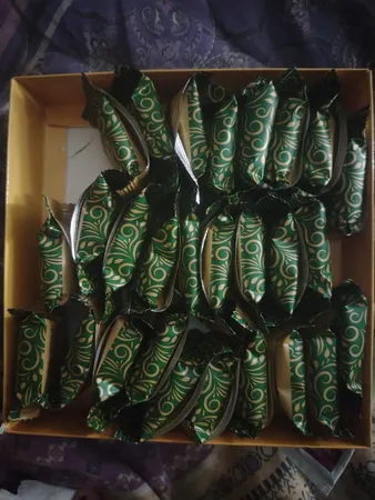 گز رژیمی مخلوط پسته و بادام بدون قند کامور - 230 گرم