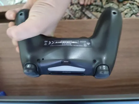 دسته بازی پلی استیشن 4 مدل jet