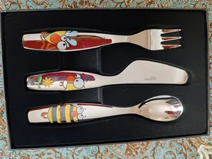 تجریه خرید سرویس قاشق و چنگال کودک چینی زرین ایران مدل بامبل بی درجه عالی مجموعه 3 عددی
