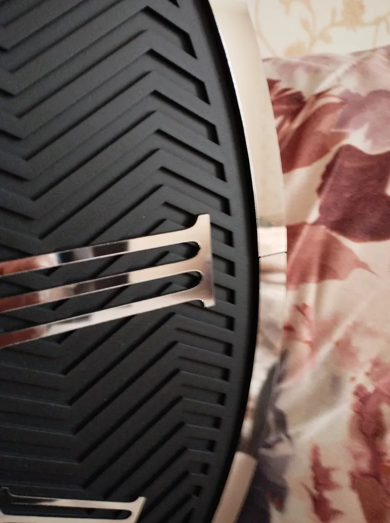 ساعت دیواری اِلِنسی مدل Mountain کد 60c