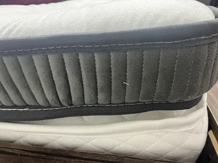 تشک زایس مدل اسمارت مموری دو نفره سایز 200×160 سانتی متر