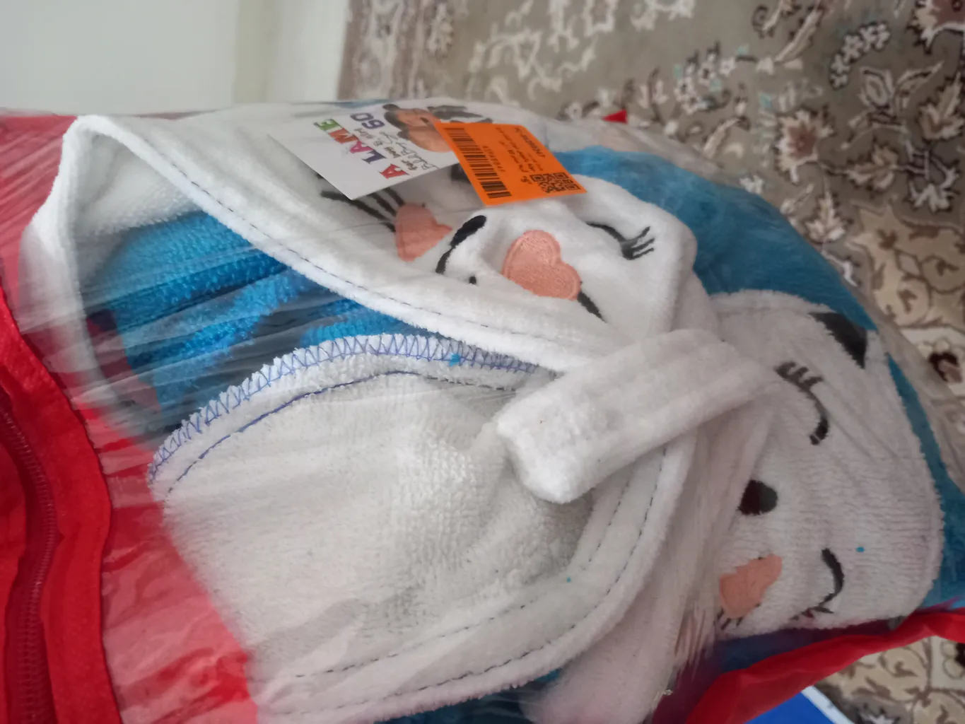 حوله پالتویی کودک کلبک طرح گربه سایز 60