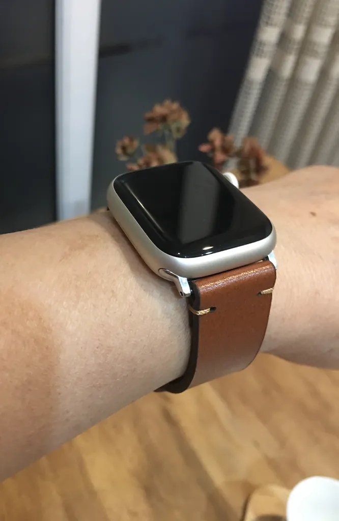 بند ساعت مچی چرم بارثاوا کد 3201