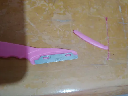 تیغ ابرو تینکل کد 003 بسته 3 عددی