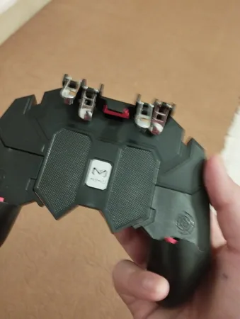 دسته بازی PUBG مدل AKS-66