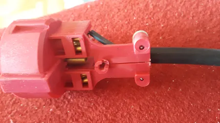 پریز سیار فردان الکتریک مدل دریا