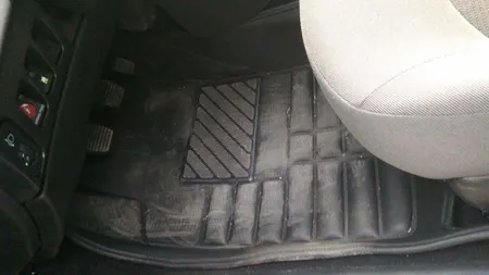 کفپوش سه بعدی خودرو کد 41 مناسب برای پژو 207