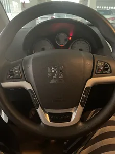 تجریه خرید آرم سه بعدی فرمان آرسی زد اسپرت مدل PEU207 مناسب برای پژو 207new