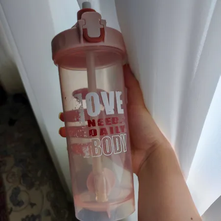 شیکر مدل move گنجایش 0.8 لیتر