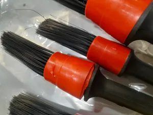 تجریه خرید فرچه نظافت خودرو مدل DBS مجموعه 5 عددی