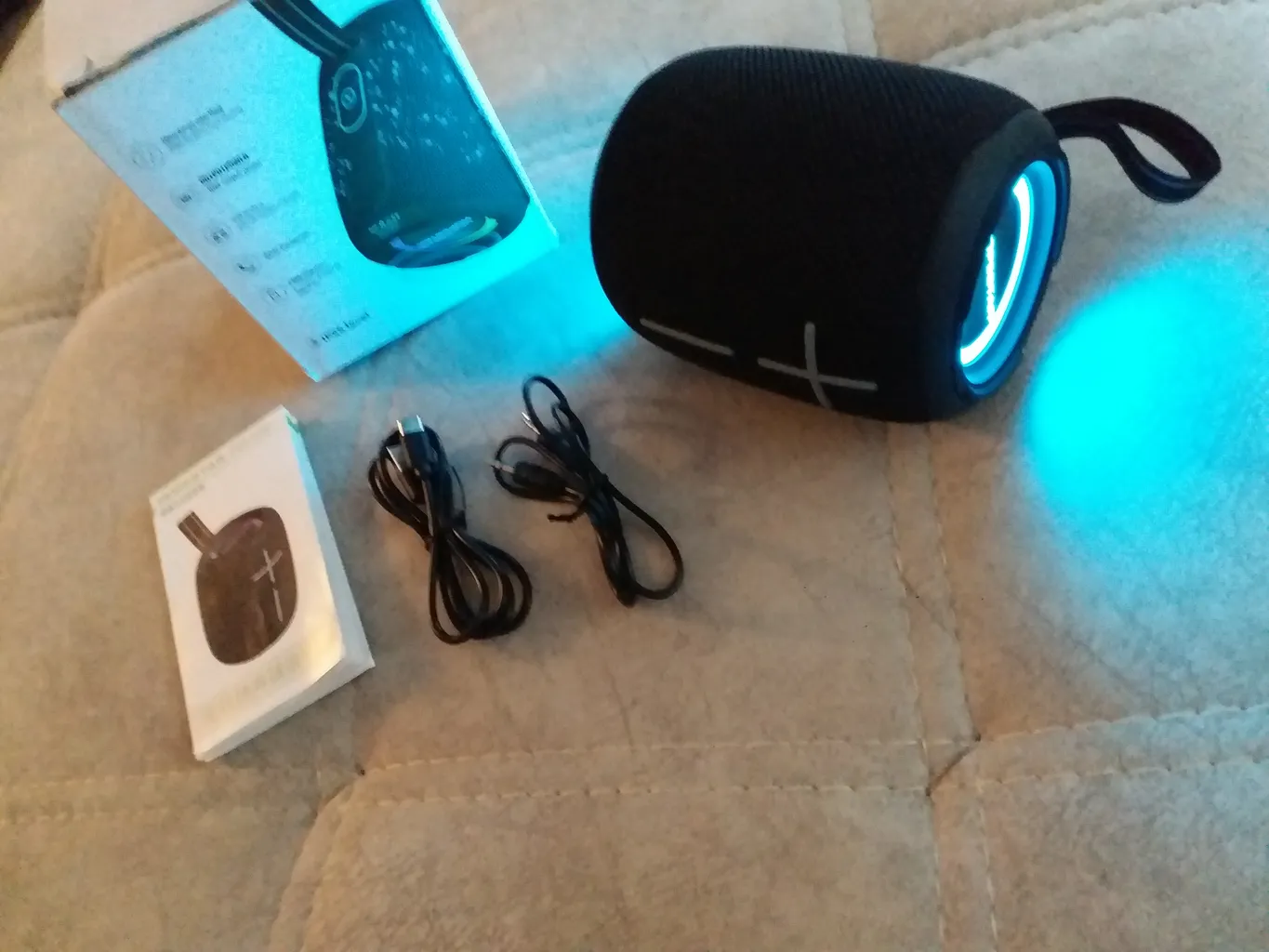 اسپیکر بلوتوثی قابل حمل هوپ استار مدل P20 mini اسپیکر بلوتوثی قابل حمل هوپ استار مدل P20 mini