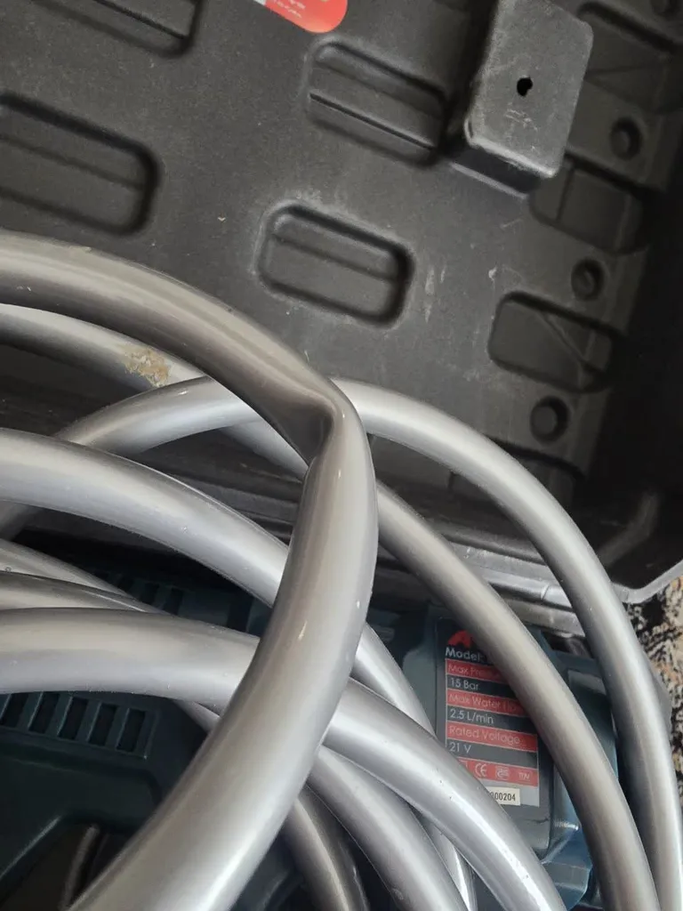 کارواش شارژی آروا مدل 5921