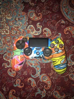 محافظ دسته بازی پلی استیشن 4 مدل rainbow به همراه روکش آنالوگ