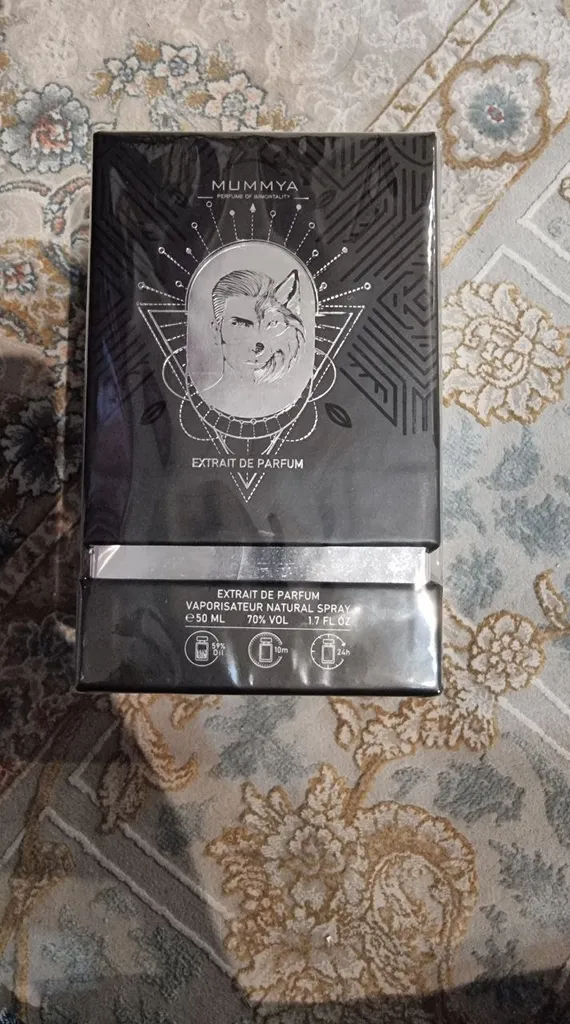 اکستریت پرفیوم مردانه مومیا مدل اونتوس کلون با رایحه معتدل حجم 50 میلی لیتر