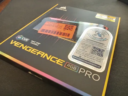 رم دسکتاپ DDR4 دو کاناله 3600 مگاهرتز CL18 کورسیر مدل VENGEANCE RGB PRO ظرفیت 16 گیگابایت