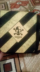 تجریه خرید کیف رودوشی پسرانه طرح Danger Breaking Bad کد k154