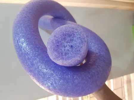 نودل شنا و آب درمانی مدل Filled ارتفاع 175 سانتی متر سایز freesize