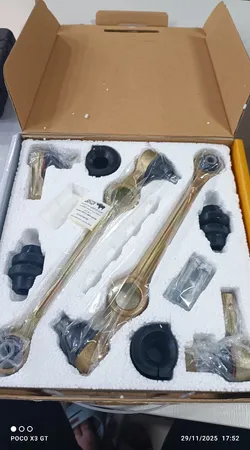 مجموعه قطعات جلوبندی اسفورتی کد 179 مناسب برای پراید پراید بسته 12 عددی