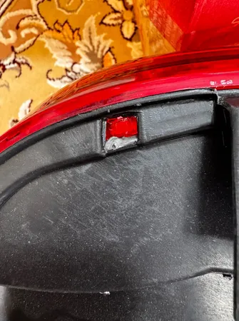 چراغ عقب گستر آذر کد mb1122 مناسب برای پراید 131