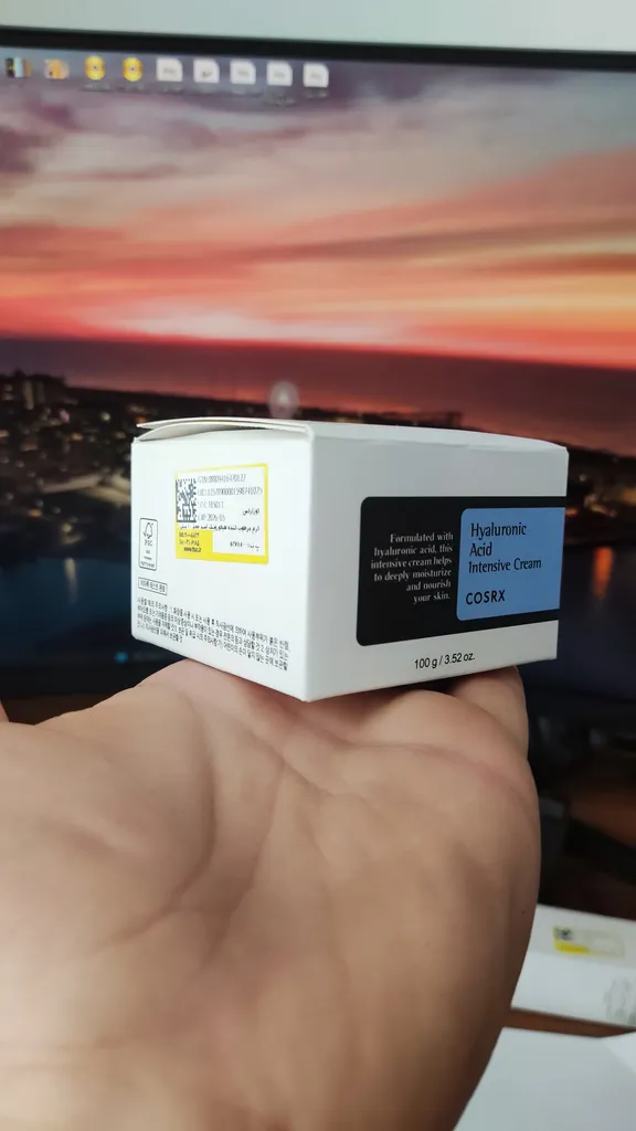 کرم مرطوب کننده کوزارکس مدل هیالورونیک اسید حجم 100 میلی لیتر