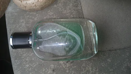 ادوپرفیوم زوا مدل مگاماره اورتو پاریسی حجم 50 میلی‌لیتر